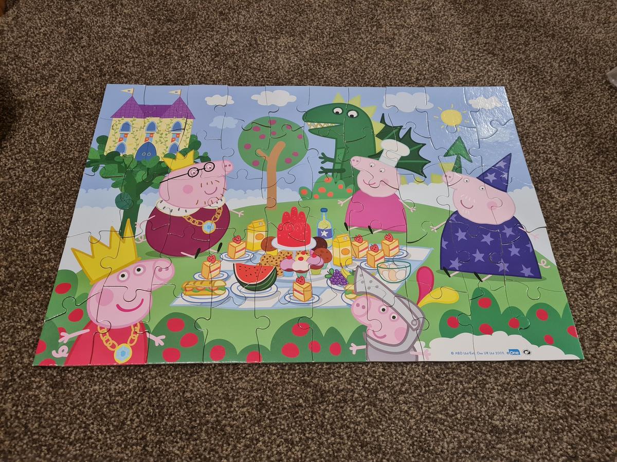 Peppa Pig XL 50 Piece Puzzle